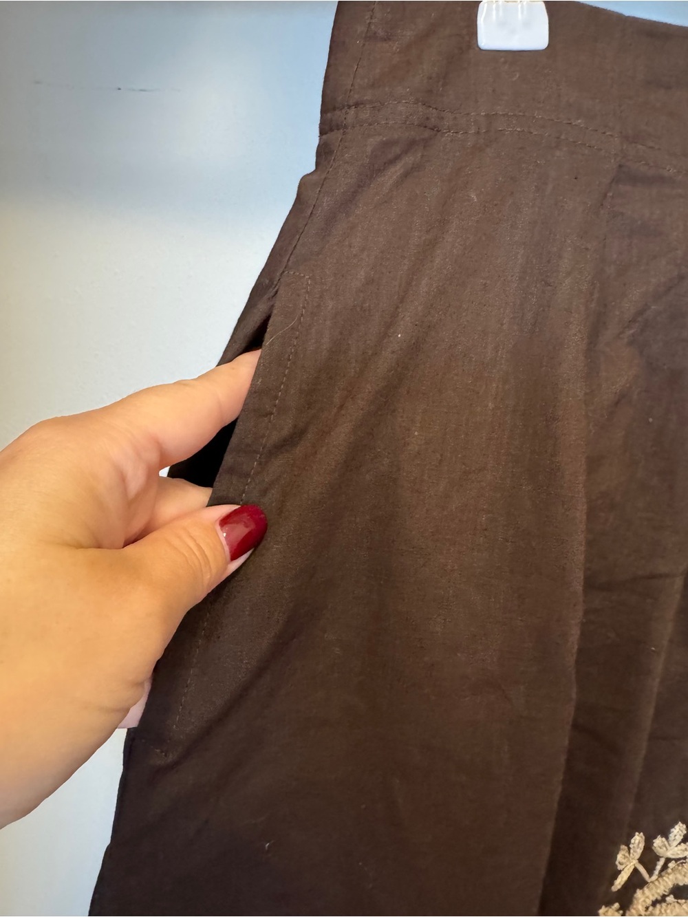 🌸Bohemian Linen blend Midi Rich Brown Skirt with Floral Embroidery size 8 LOFT - Picture 7 of 8